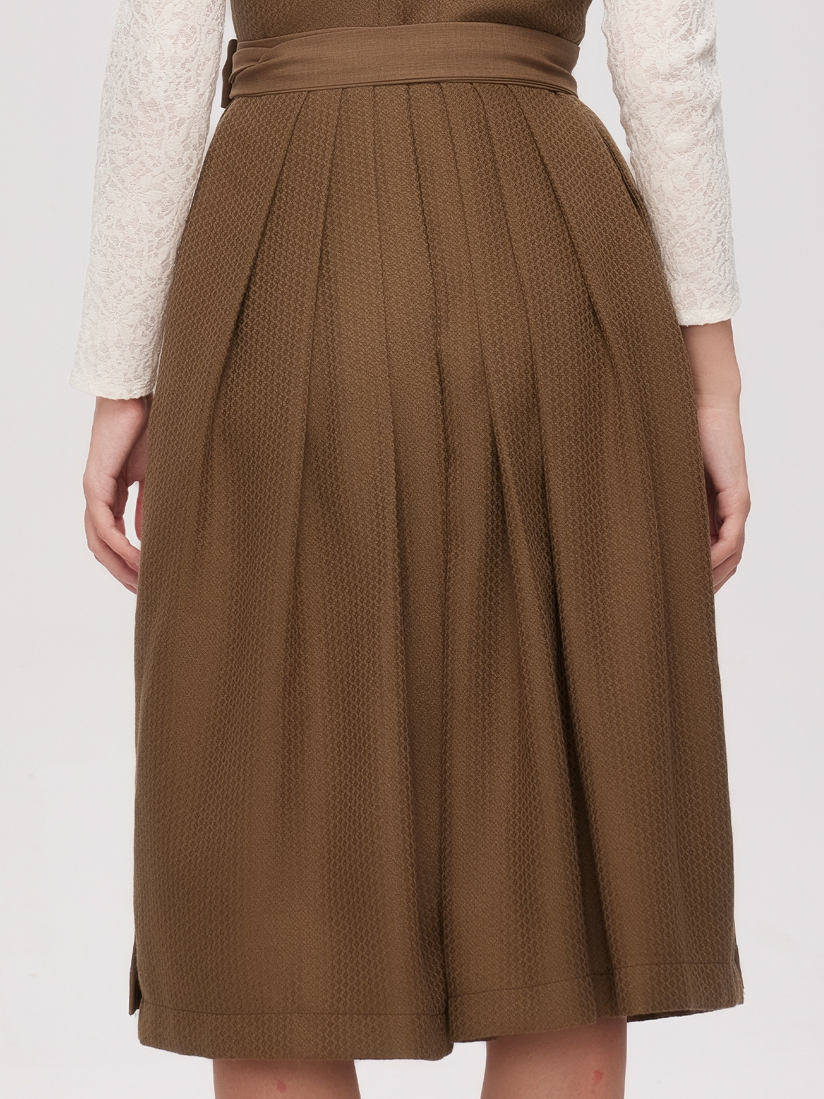 Moderne Dirndlbluse in Grün
