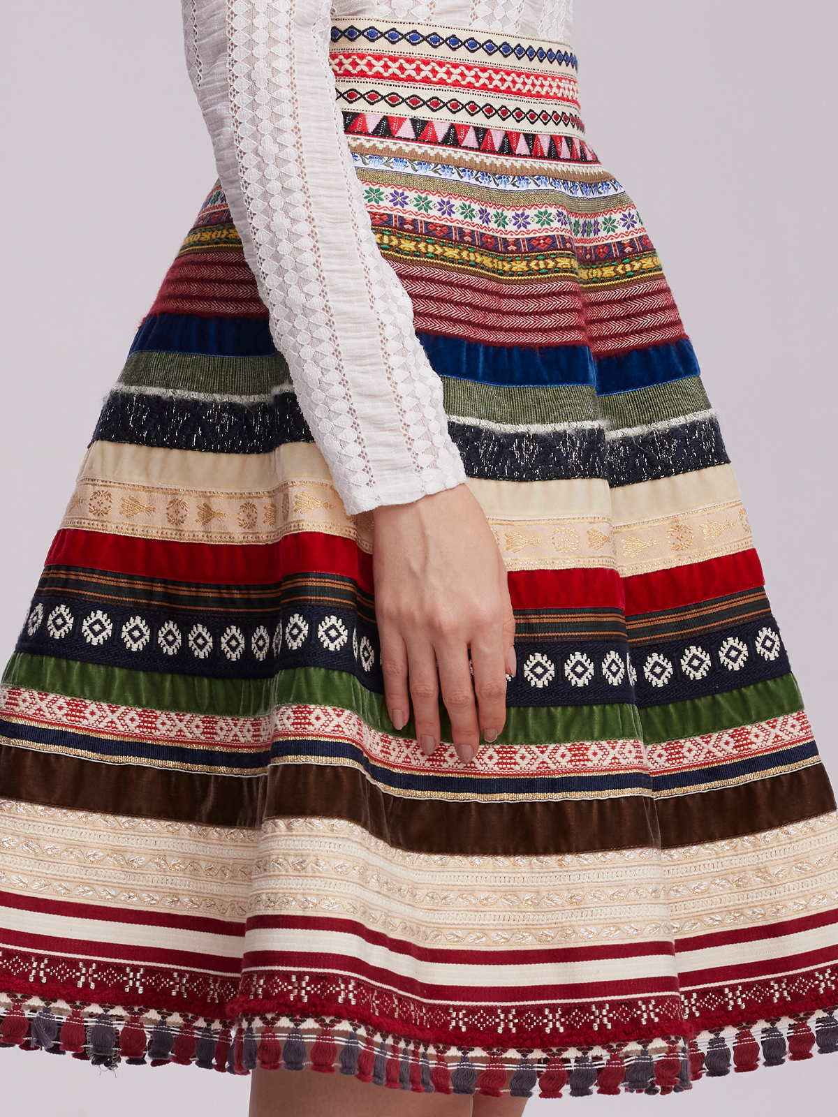 Dirndl mit Knöpfen in Rot