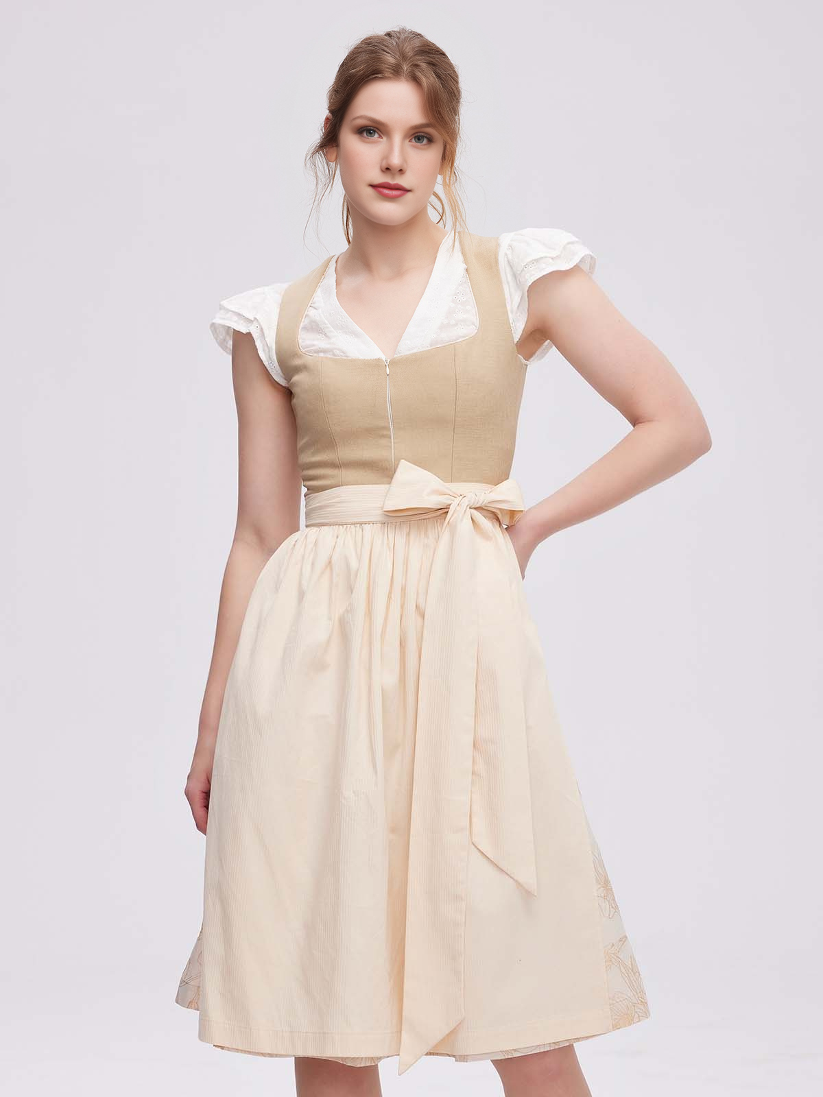 Dirndl Lila in eleganter Ausführung